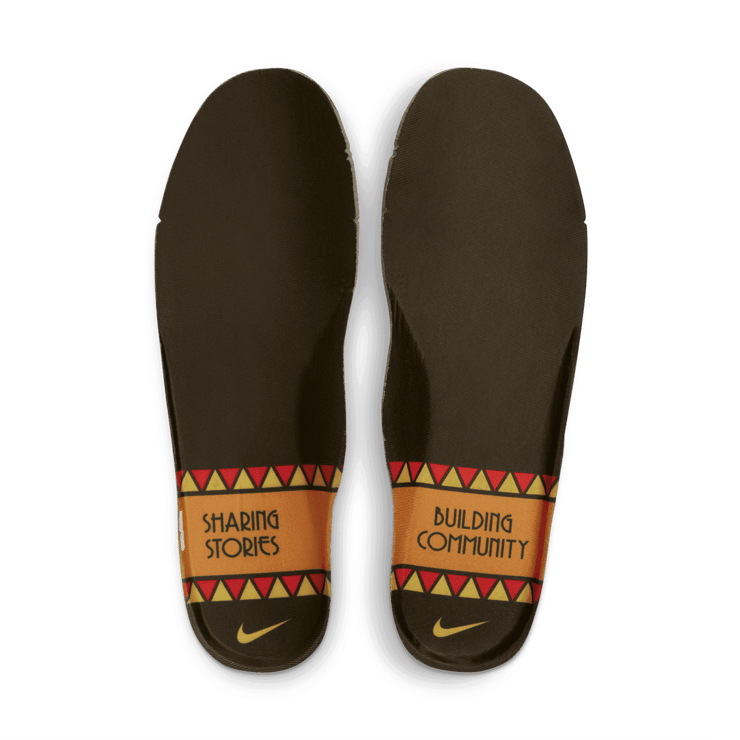 Nike Air Force 1 Low '07 Premium Little Accra (W) Angle 9