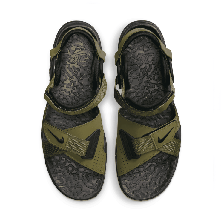 Nike ACG Air Deschutz+ Pilgrim Angle 2