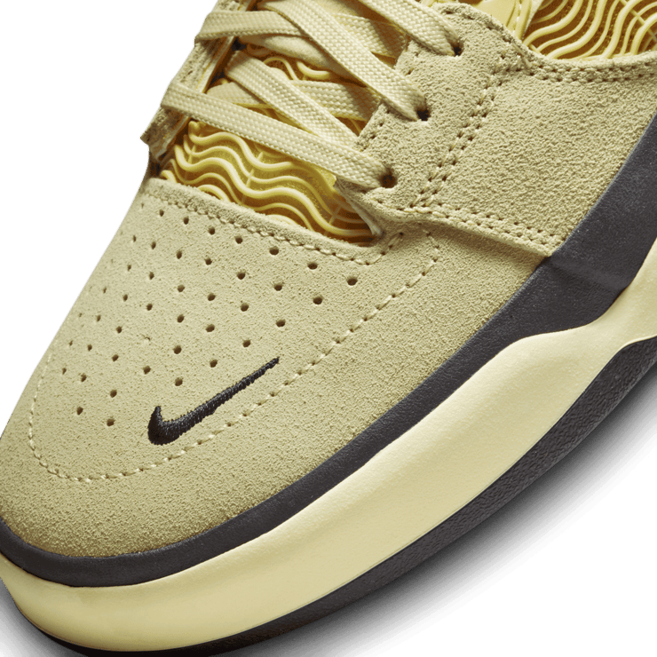Nike SB Ishod Wair Lemon Wash Angle 4
