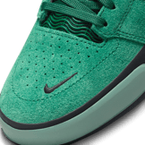 Nike SB Ishod Wair Gorge Green Angle 4
