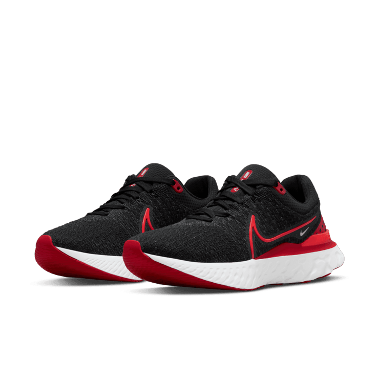 Nike React Infinity Run Flyknit 3 Blasck University Red (W) Angle 2