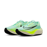 Nike Zoom Fly 5 Mint Foam Ghost Green Angle 2