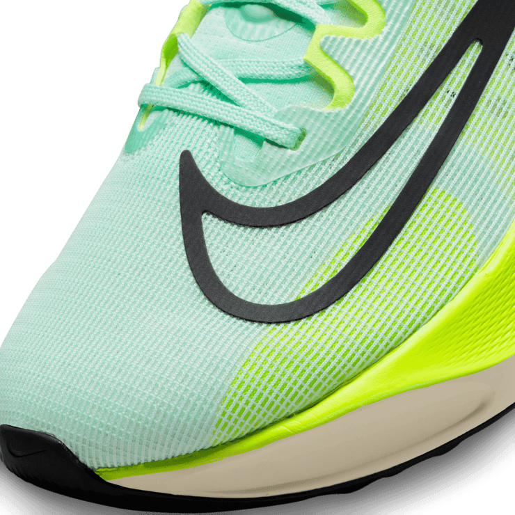 Nike Zoom Fly 5 Mint Foam Ghost Green Angle 4