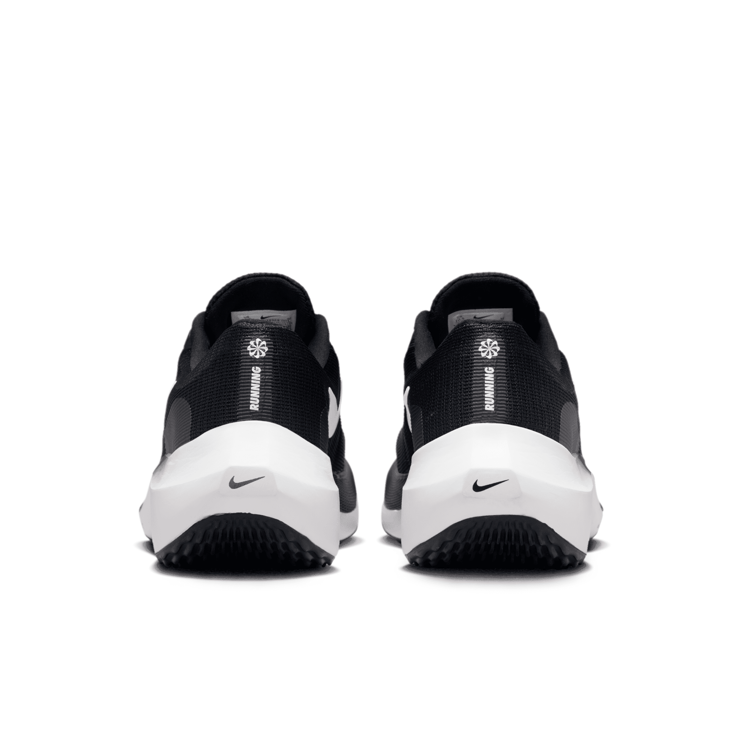 Nike Zoom Fly 5 Black White Angle 1