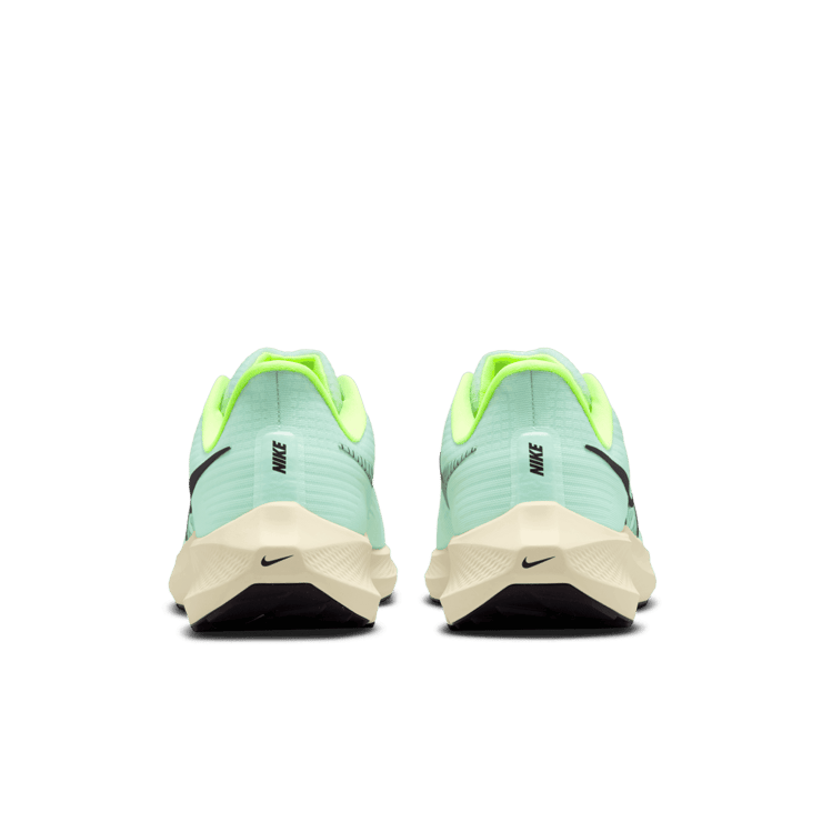 Nike Air Zoom Pegasus 39 Barely Green Volt Angle 3