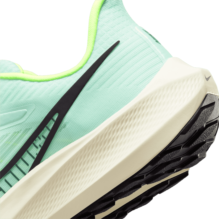 Nike Air Zoom Pegasus 39 Barely Green Volt Angle 5