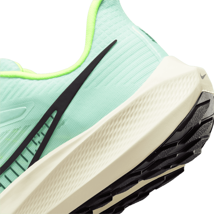 Nike Air Zoom Pegasus 39 Barely Green Volt Angle 5