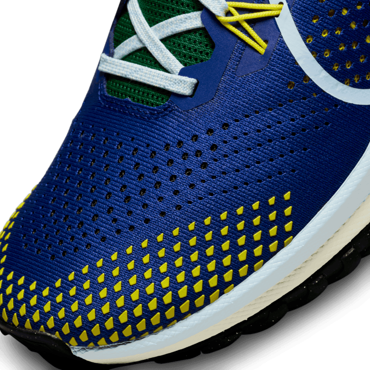Nike React Pegasus Trail 4 Deep Royal Yellow Strike Angle 4
