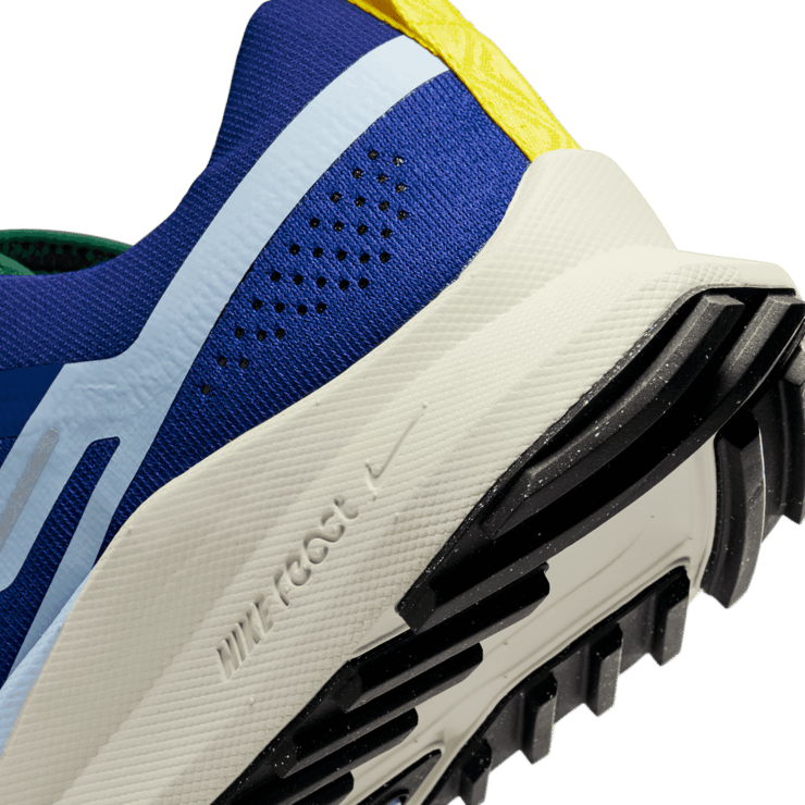 Nike React Pegasus Trail 4 Deep Royal Yellow Strike Angle 5