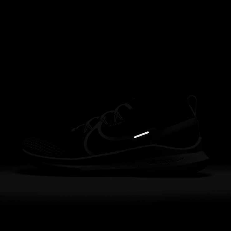 Nike React Pegasus Trail 4 Deep Royal Yellow Strike Angle 6