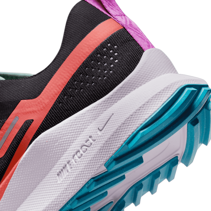 Nike React Pegasus Trail 4 Magic Ember Vivid Purple Angle 5