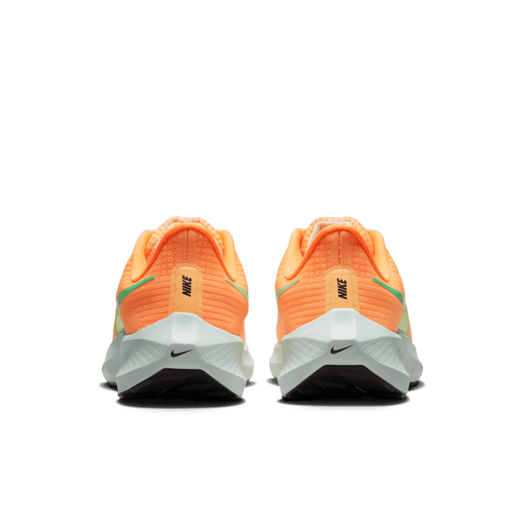 Nike Air Zoom Pegasus 39 Peach Cream Green Shock (W) Angle 3