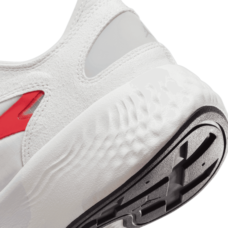 Jordan Delta 3 Low Chile Red Angle 5