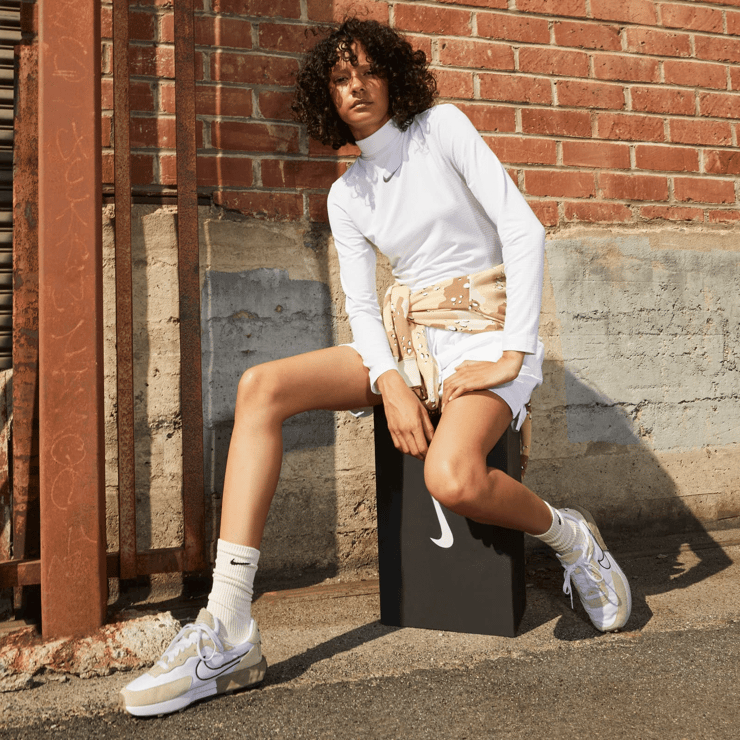 Nike Fontanka Waffle Sanddrift White (W) Angle 7