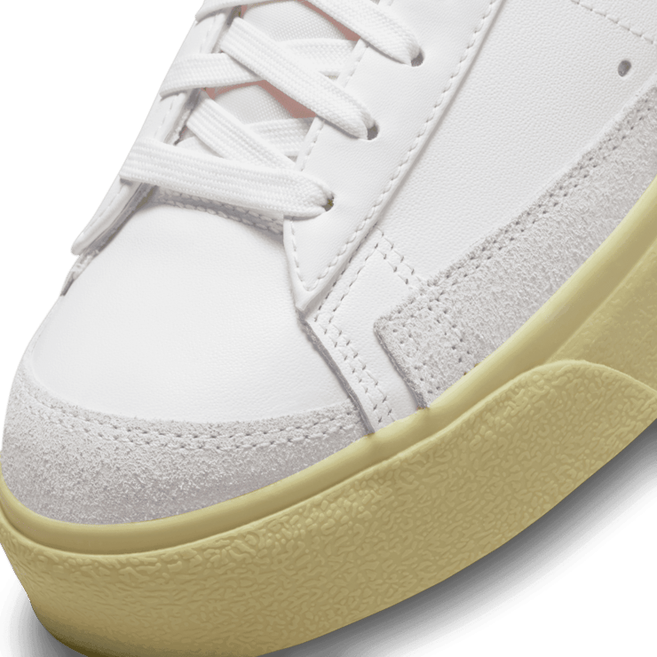 Nike Blazer Low Platform White Lemon Wash (W) Angle 4