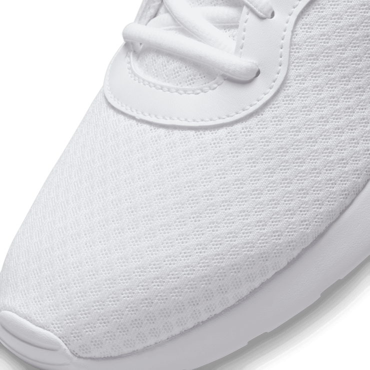 Nike Tanjun White Gorge Green Angle 4