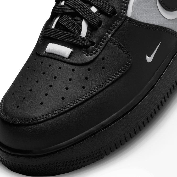 Nike Air Force 1 Low React Black White Angle 5