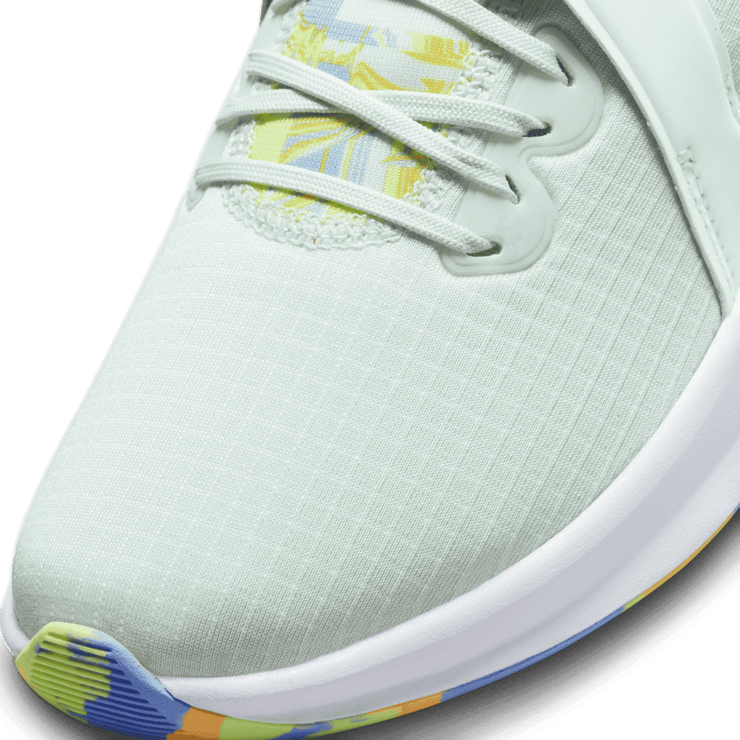 Nike Air Max Bella TR 5 Barely Green Lavender (W) Angle 4