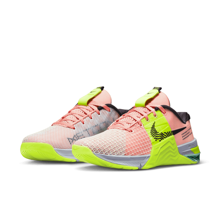 Nike Metcon 8 Arctic Orange Volt (W) Angle 2