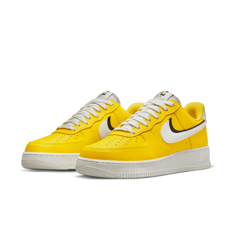 Nike Air Force 1 Low '07 LV8 Tour Yellow Sail Black Angle 2