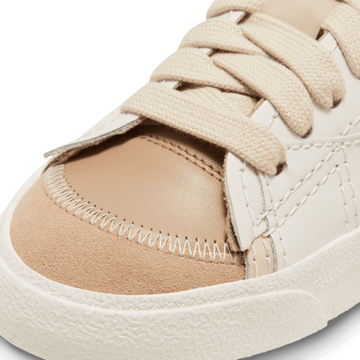 Nike Blazer Low 77 Jumbo Sanddrift Medium Olive (W) Angle 4