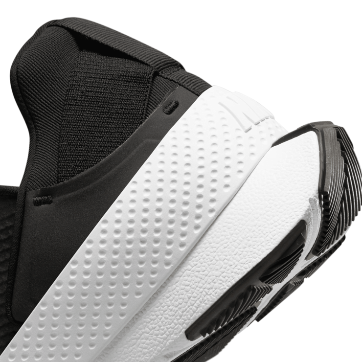 Nike Go FlyEase Black White (W) Angle 6