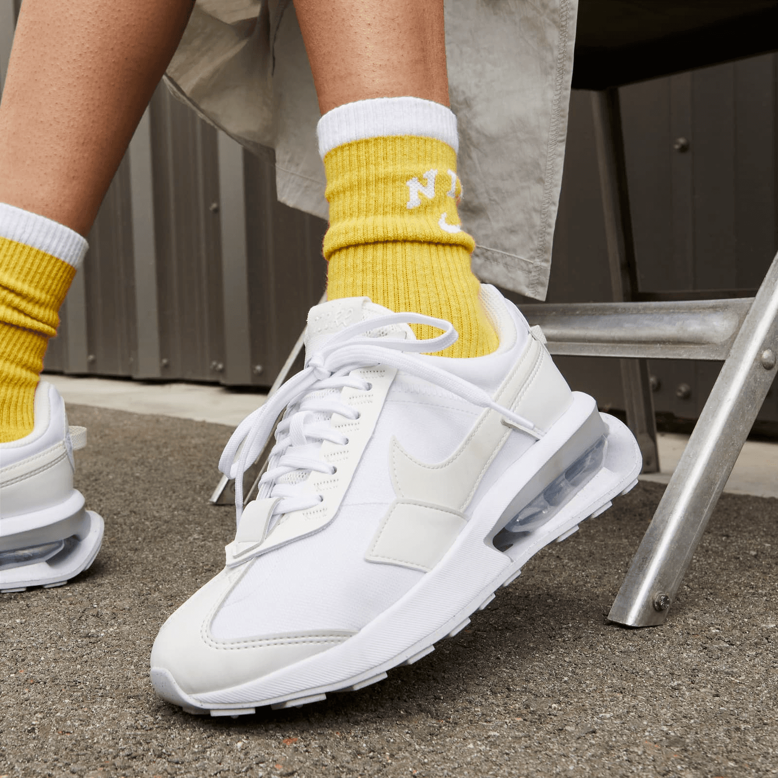 nike pre day summit white