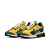 Nike Air Max Pre-Day University Gold Gorge Green Angle 2