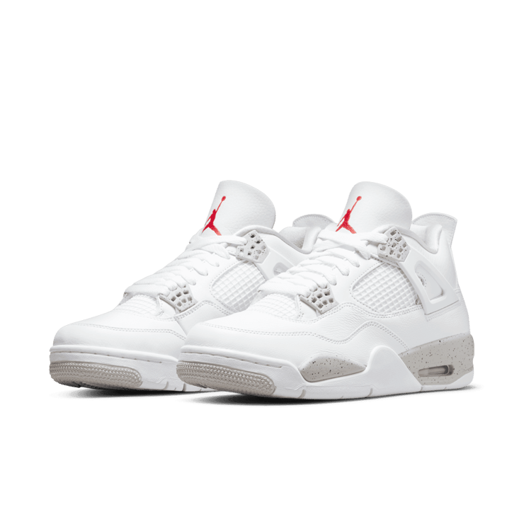 Jordan 4 Retro White Oreo Angle 2