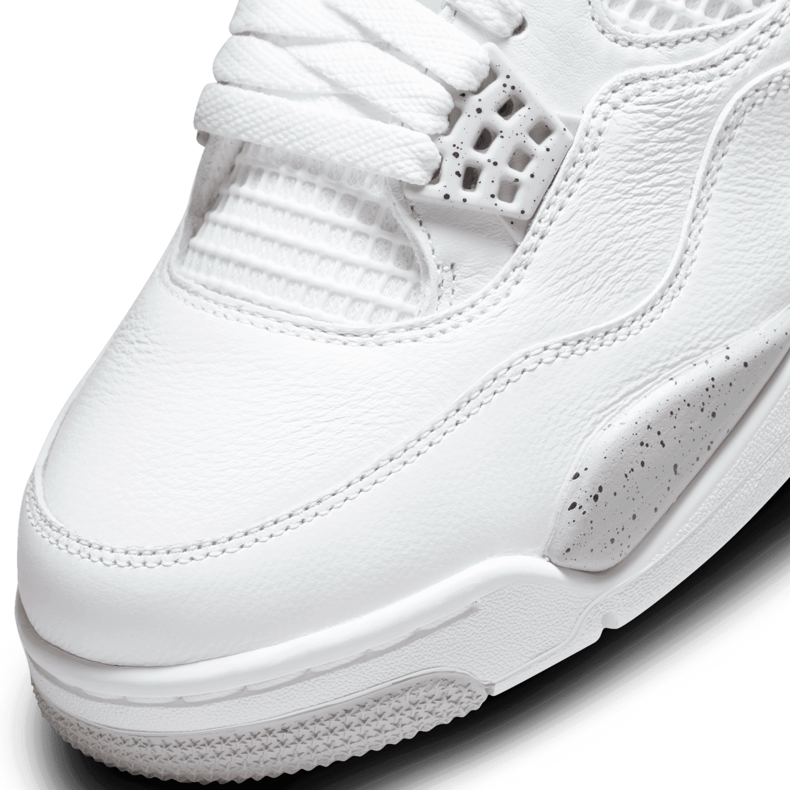 air force 4 retro white oreo