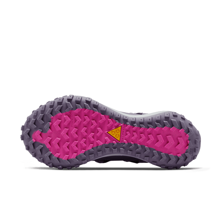 Nike ACG Mountain Fly Low SE Canyon Purple Angle 0