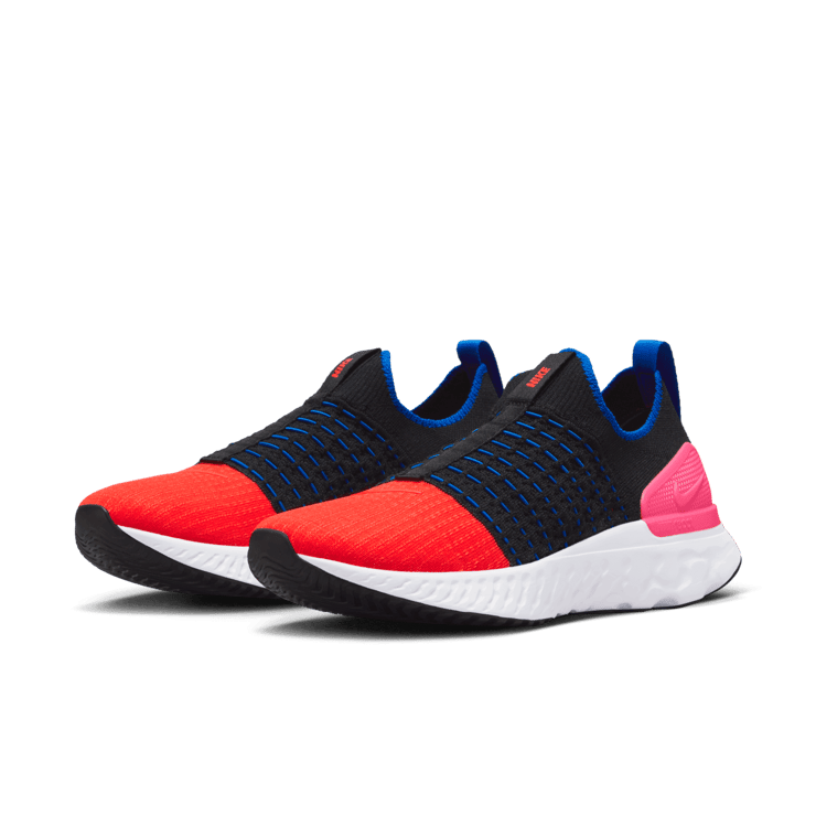 Nike React Phantom Run Flyknit 2 Black Hyper Pink (W) Angle 2