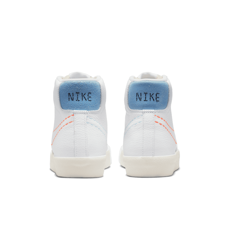 Nike Blazer Mid 77 Vintage Nike 101 (W) Angle 3