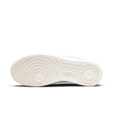 Nike Air Force 1 Low '07 SE Nike 101 (W) Angle 0