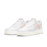 Nike Air Force 1 Low '07 SE Nike 101 (W) Angle 2