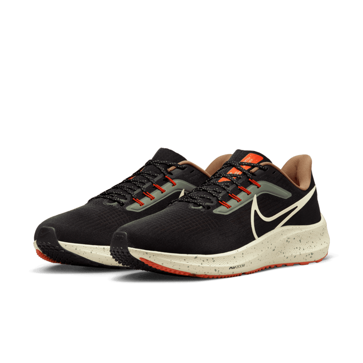 Nike Air Zoom Pegasus 39 Black Green Safety Orange Angle 2