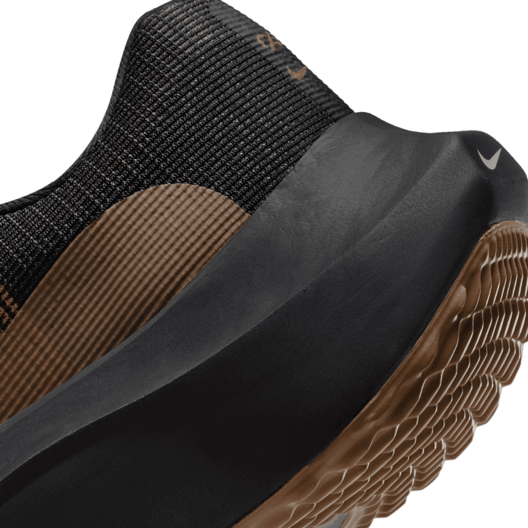 Nike Zoom Fly 5 A.I.R. Hola Lou Angle 5