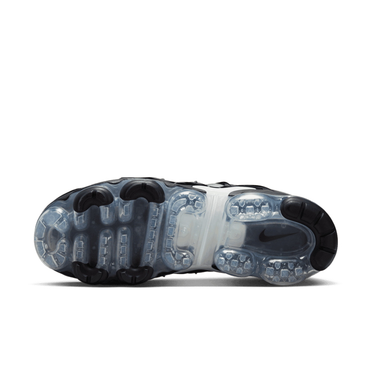 Nike Air VaporMax Plus Beige Black Angle 0