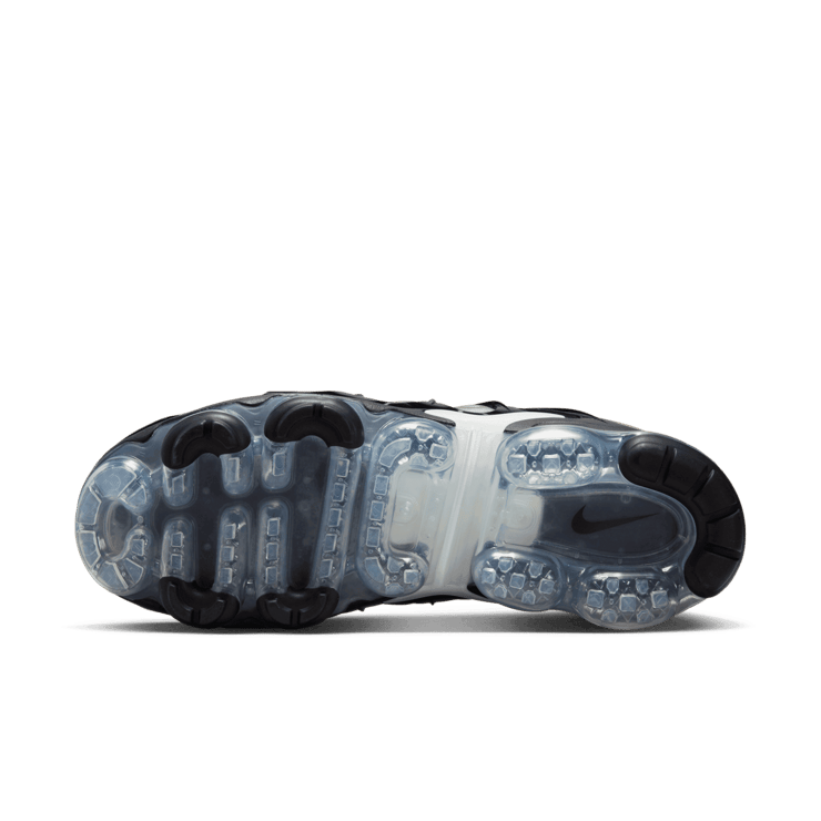 Nike Air VaporMax Plus Beige Black Angle 0