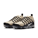 Nike Air VaporMax Plus Beige Black Angle 2
