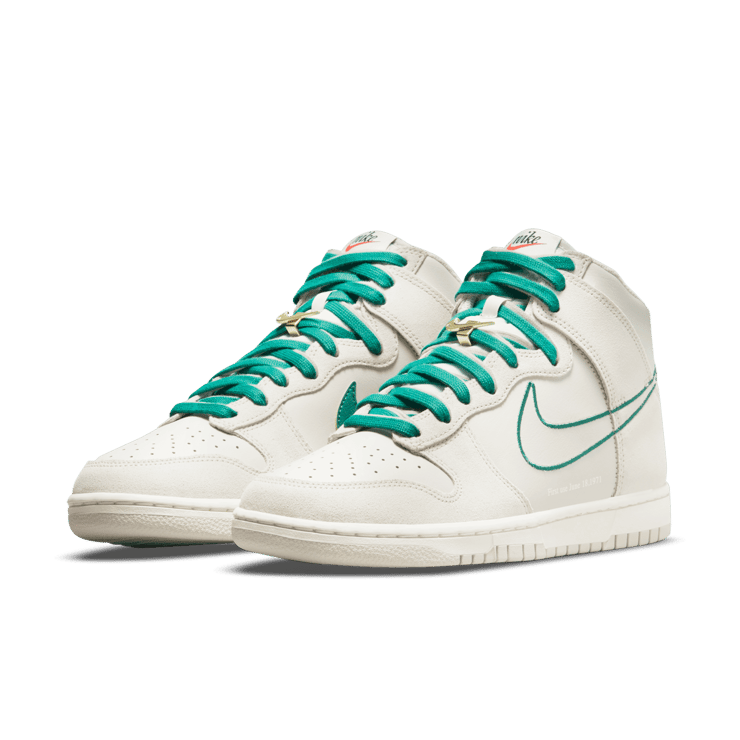 Nike Dunk High First Use Green Angle 2