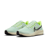 Nike Air Zoom Pegasus 39 Barely Green Volt (W) Angle 2