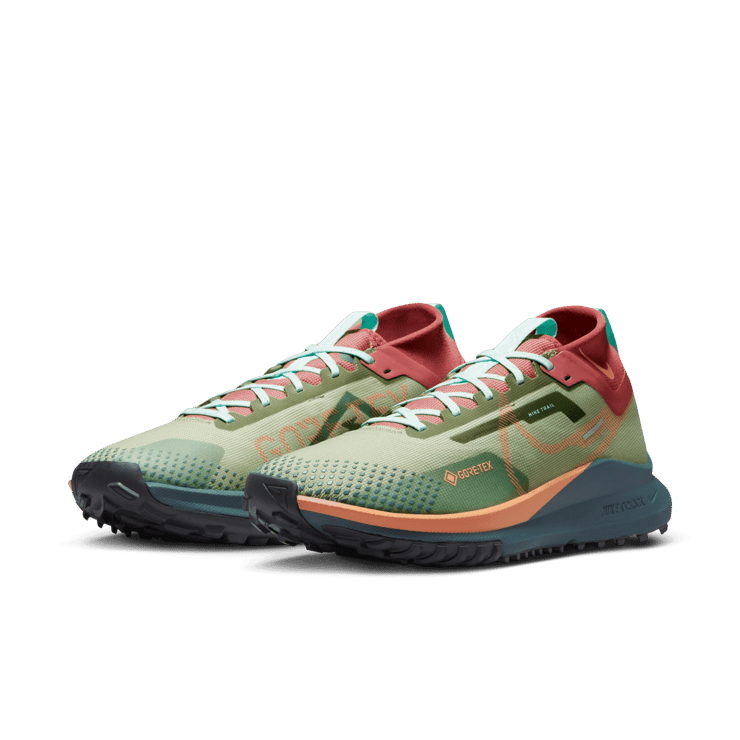 Nike React Pegasus Trail 4 Gore-Tex Alligator Orange Trance Angle 2