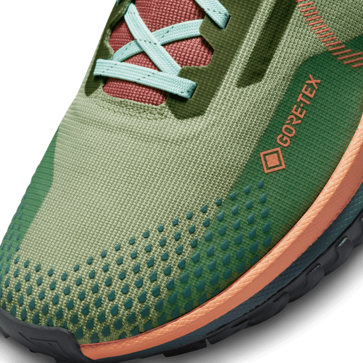 Nike React Pegasus Trail 4 Gore-Tex Alligator Orange Trance Angle 4