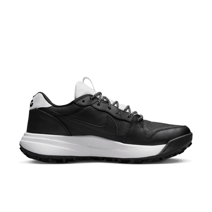Nike ACG Lowcate Black White Angle 1
