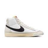Nike Blazer Mid 77 Pro Club White Black Light Bone Summit White Angle 1