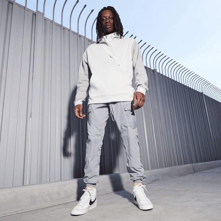 Nike Blazer Mid 77 Pro Club White Black Light Bone Summit White Angle 7