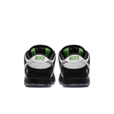 Nike SB Dunk Low Staple Panda Pigeon Angle 3