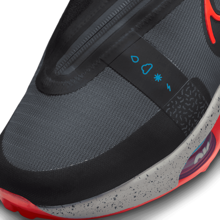 Nike Air Zoom Infinity Tour 2 Shield Weatherized Golf Shoes (Wide) Angle 5