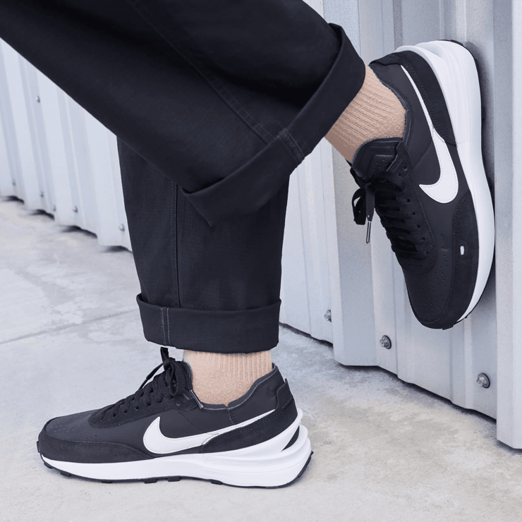 Nike Waffle One Leather Shoes Angle 7